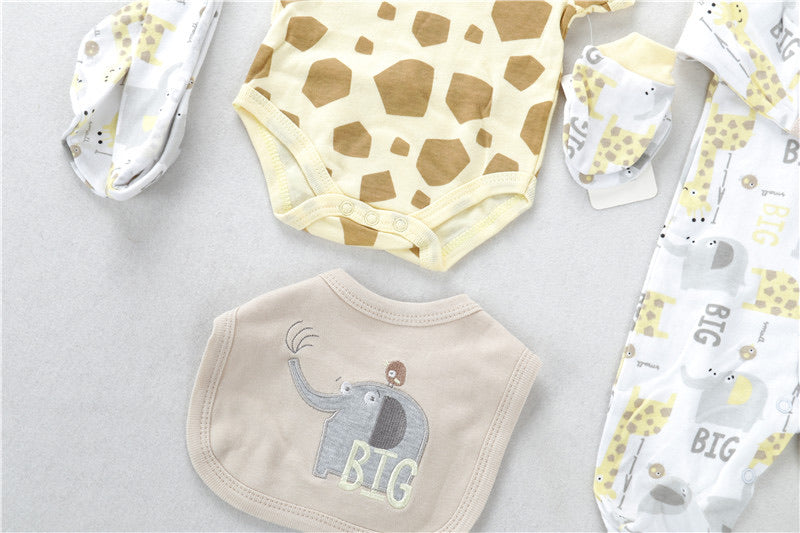 Big the giraffe  - 5pc Organic Newborn Baby Set