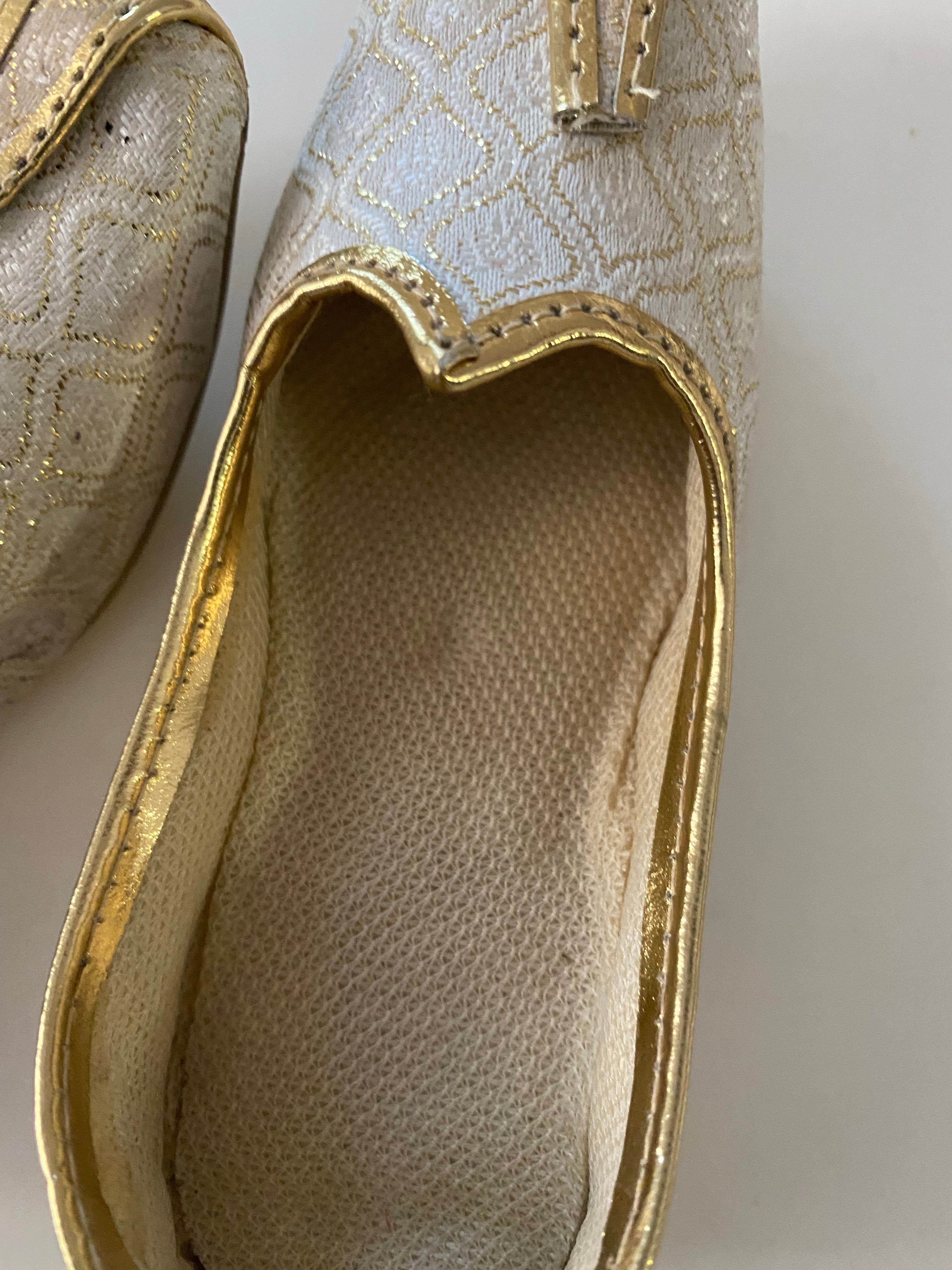 Boys ethnic footwear - GOLD