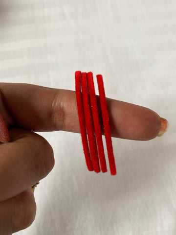Brass bangles with velvet coating - Red