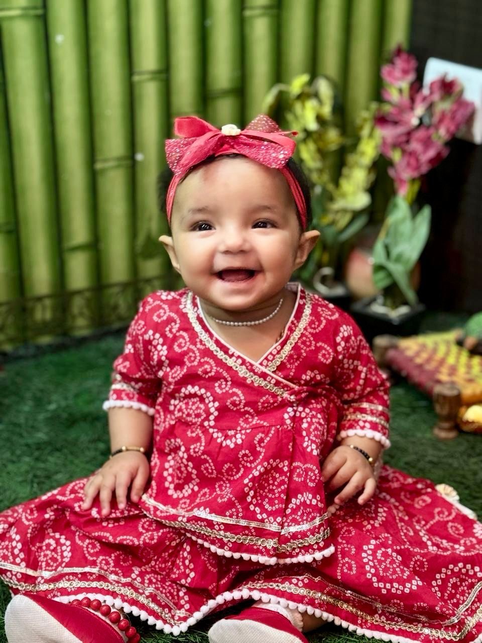Ladoo infant anghrakha lehenga  baby  set- red bandhani