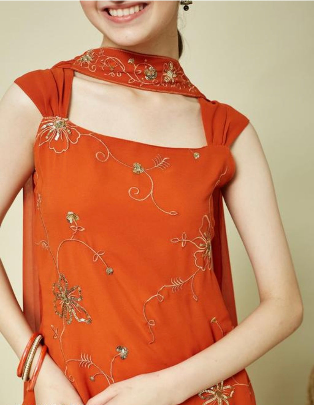 Slevless top palazzo dupatta set