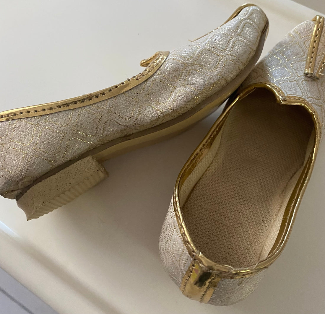 Boys ethnic footwear - GOLD