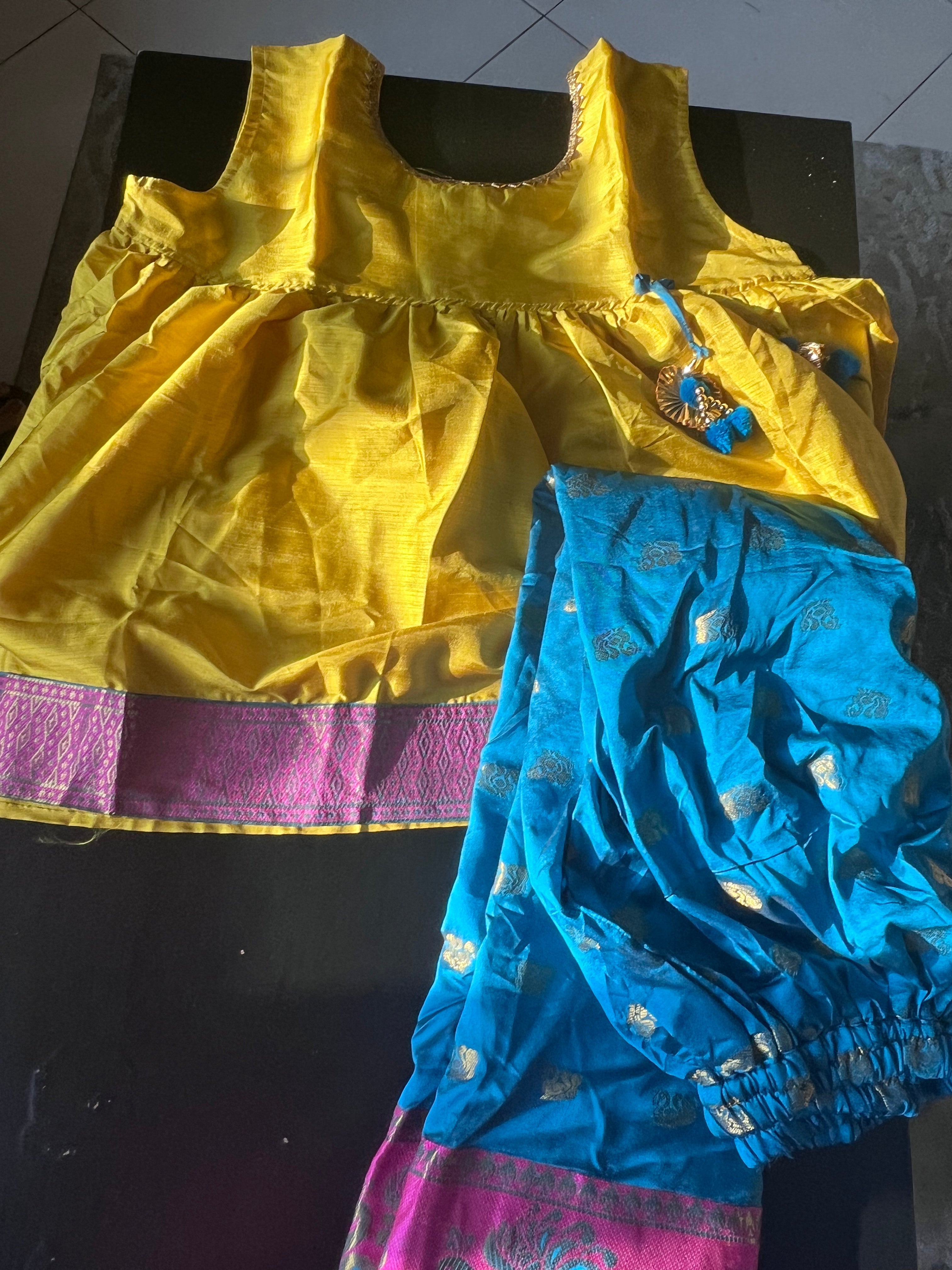 Shubh yellow lehenga set (Kapasii Premium)