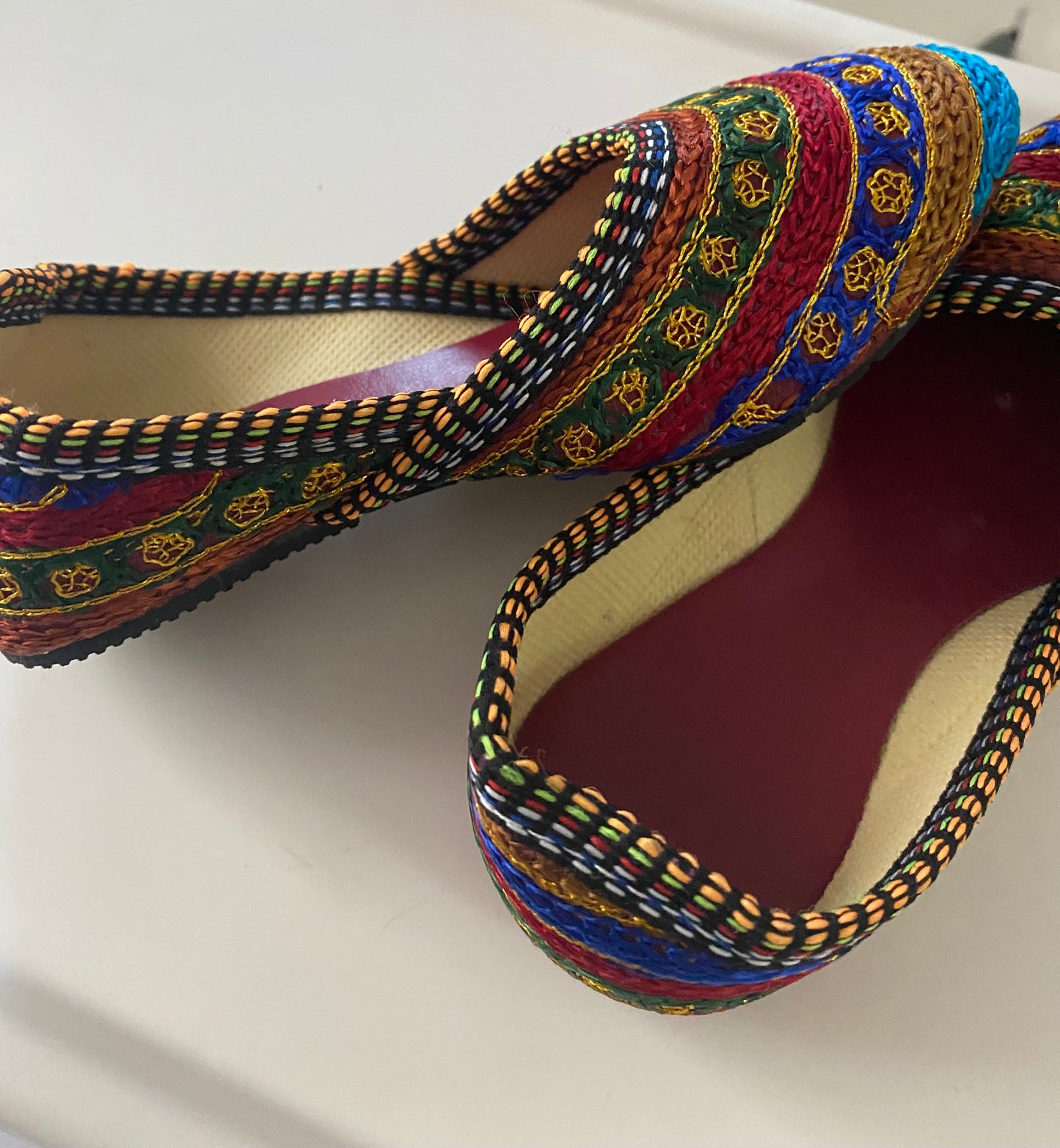 Kapasii - Girls ethnic footwear