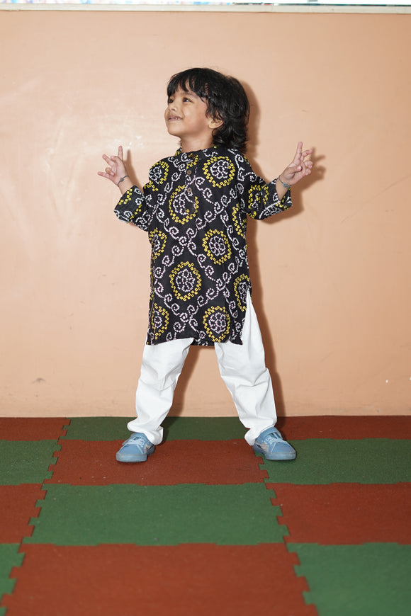 Badhej Black Boy Kurta Set